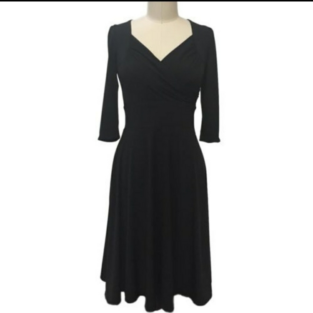 Lovely black Karina easy dress
